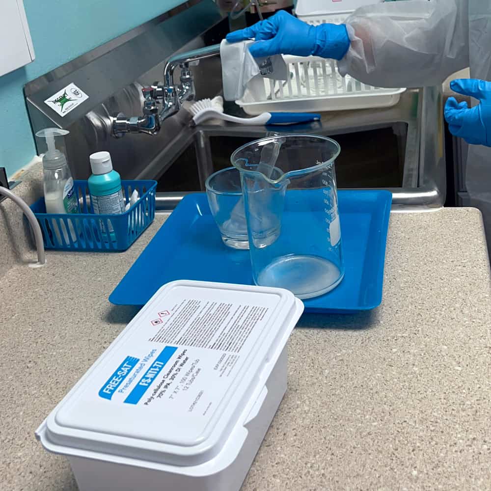 FREE-SAT® Poly-Cellulose 70% IPA Wipes, 7" x 7", FS-NT1-77 - Image 4